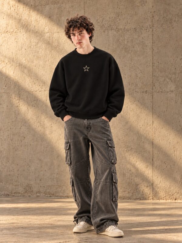 Star Basic Sweatshirt